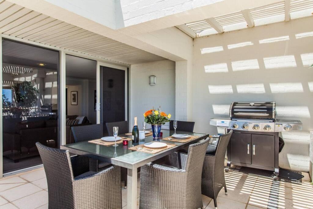 Beach View Apartment In Cottesloe Perth Buitenkant foto